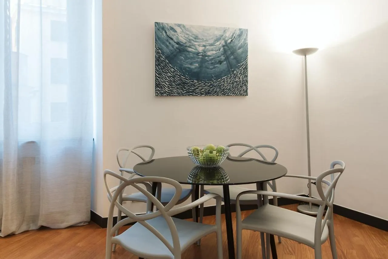 Cinque Lampadi Loft Apartment Genoa Italy