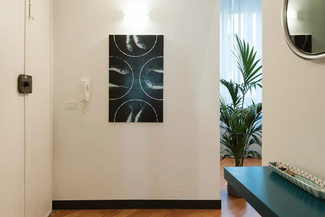 Cinque Lampadi Loft Apartment Genoa Italy