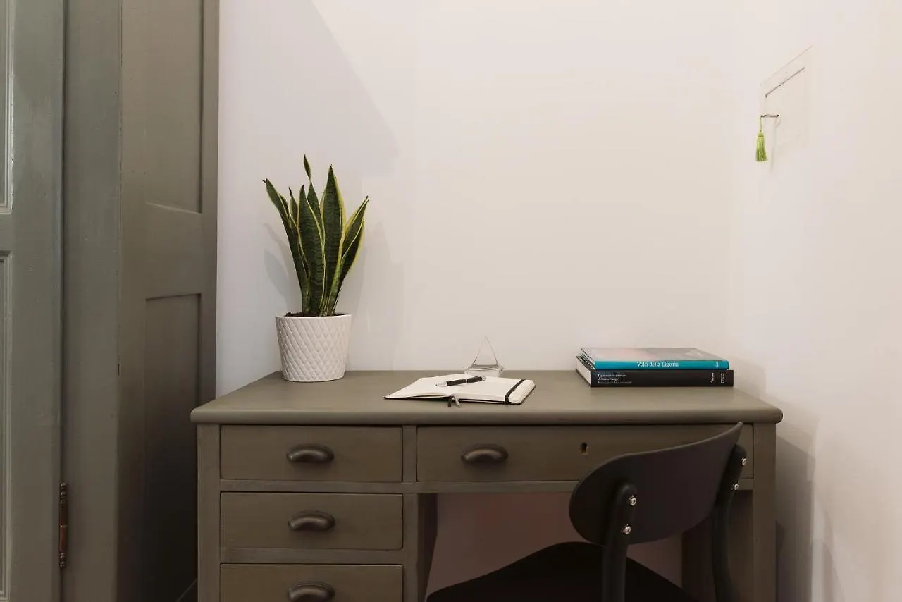 Cinque Lampadi Loft Apartment Genoa
