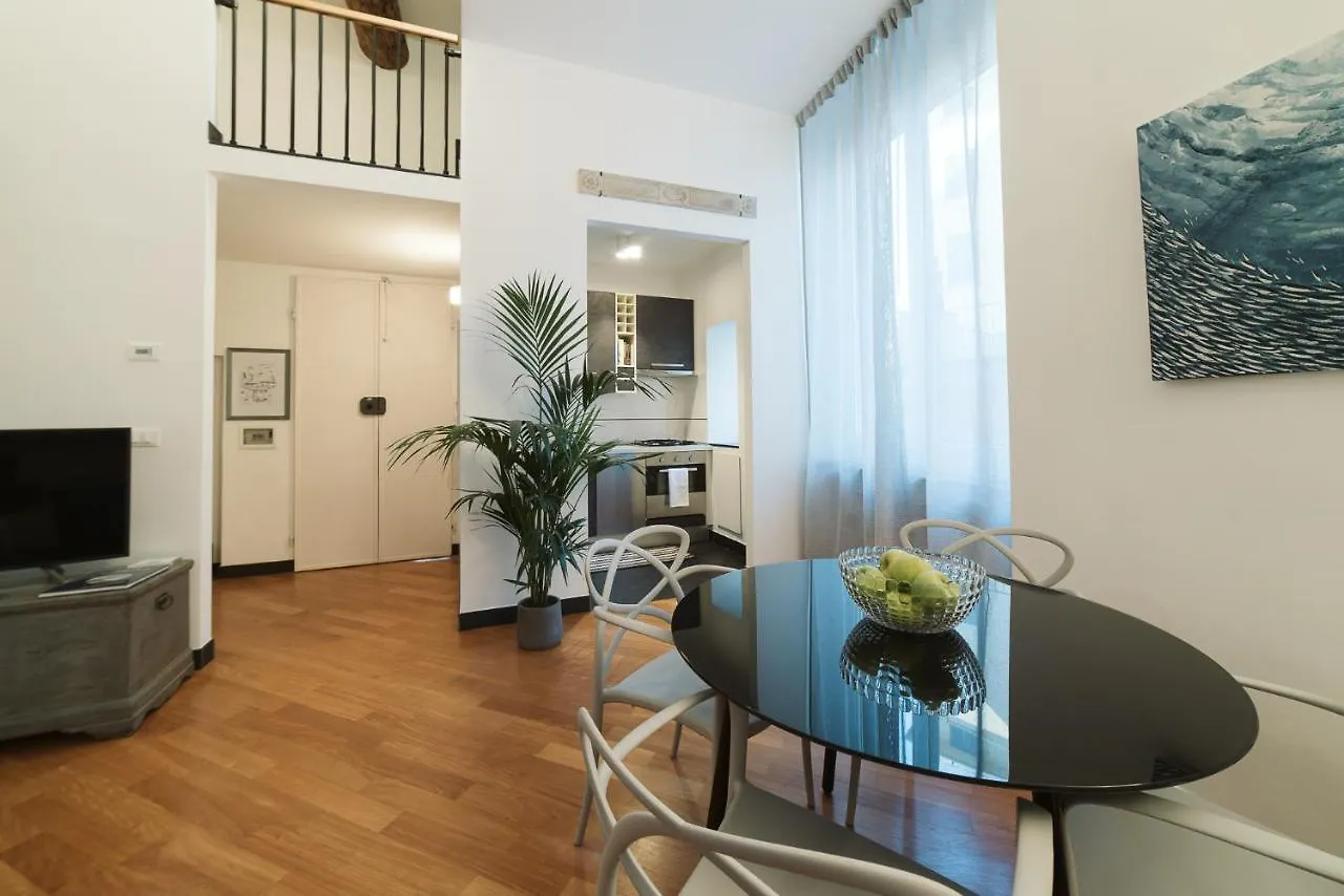 Cinque Lampadi Loft Apartment Genoa 0*,  Italy